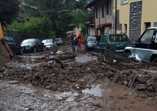 Esonda il Boesio tra Cittiglio e Brenta