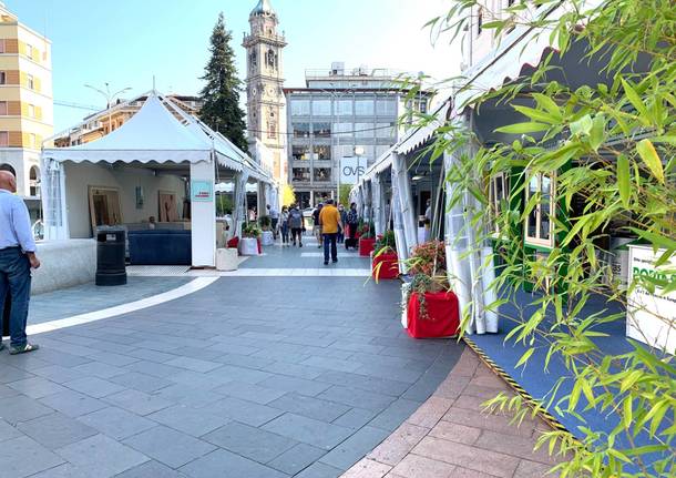 La Fiera di Varese in piazza monte Grappa