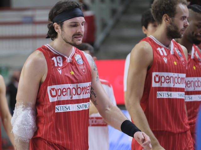 niccolò de vico basket pallacanestro varese openjobmetis