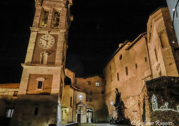 Il borgo di Santa Maria del Monte di Varese....le luci di Natale