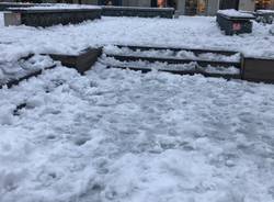 Il mercato di Legnano dopo la nevicata del 28 dicembre