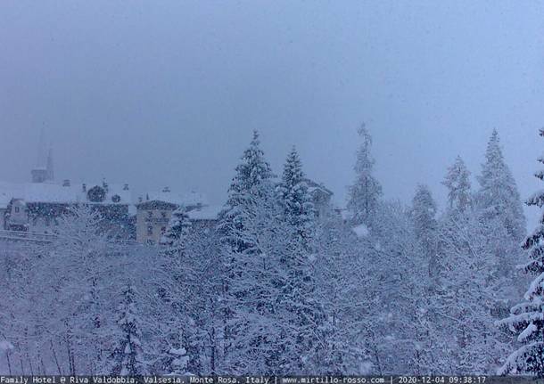 La neve imbianca le valli del Piemonte