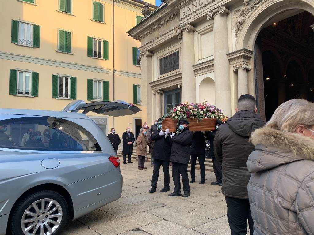 I funerali di Maria Corvi