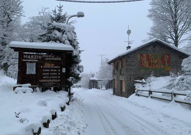 La neve di Capodanno in provincia di Varese