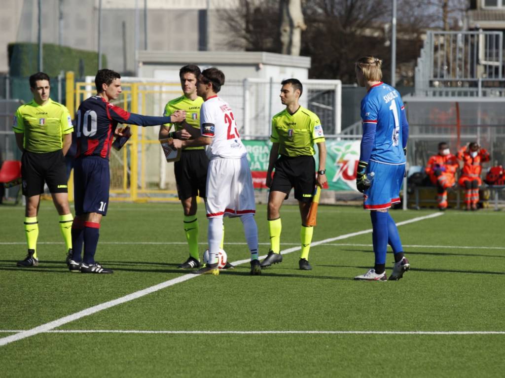 Calcio: Caronnese - Città di Varese