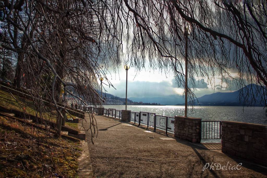 Il lungolago di Luino