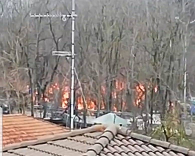 incendio Cardano al Campo