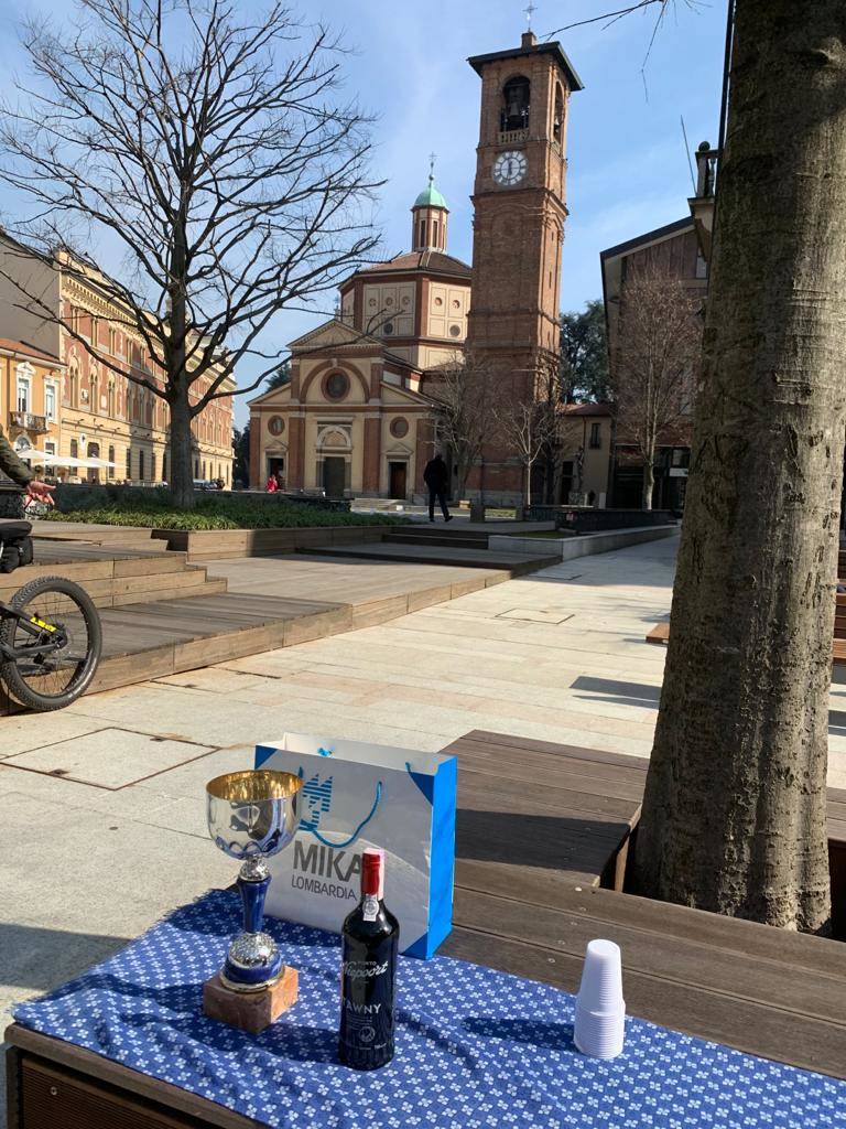 "La panchina" di Legnano brinda con il... porto