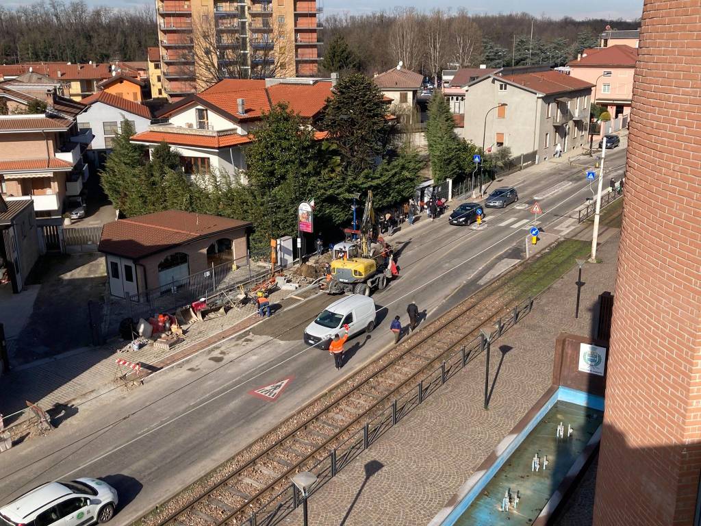 Limbiate, lavori lungo la centralissima via Monte Bianco per una maggiore sicurezza