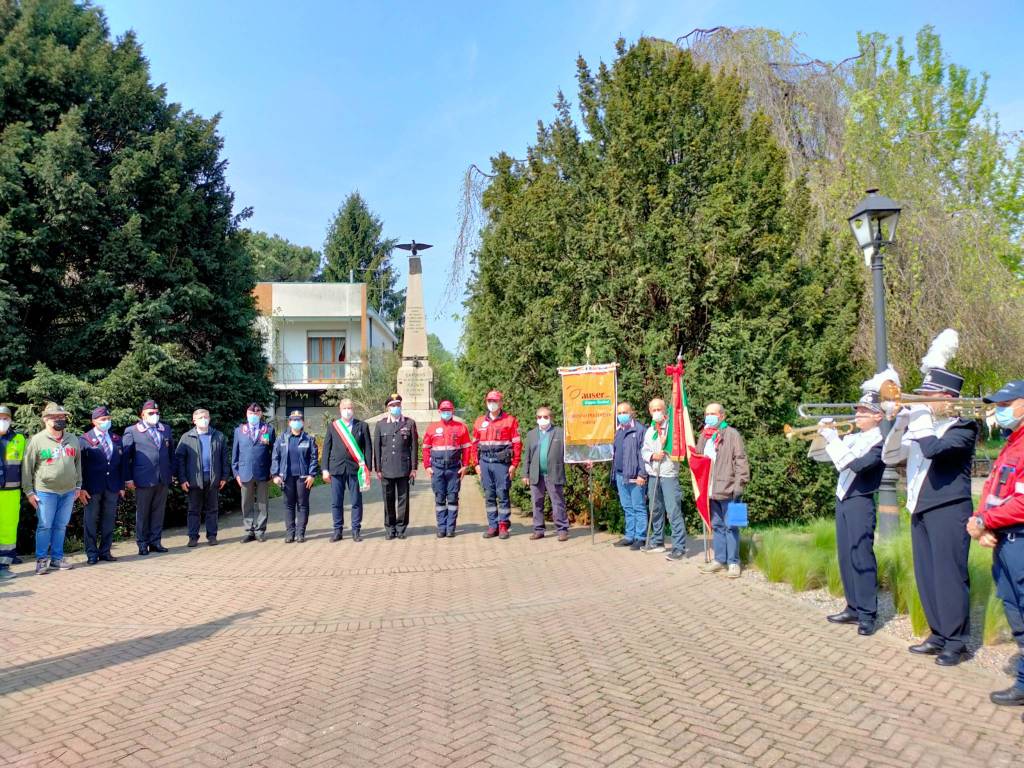 Il 25 aprile a Caronno Pertusella 