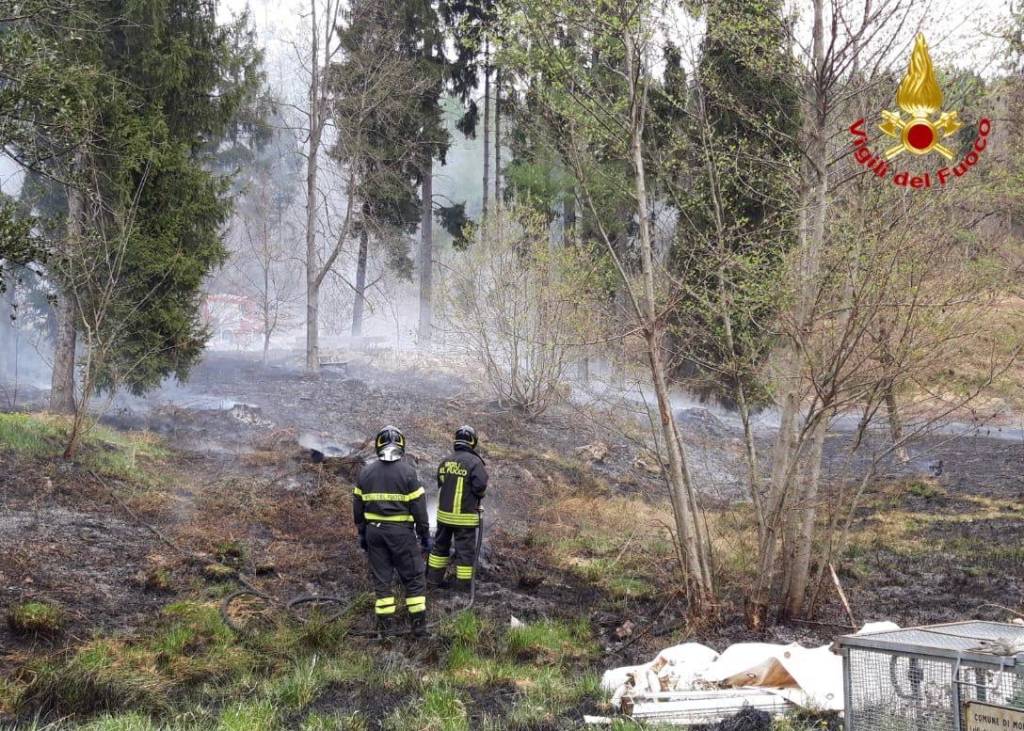 Incendio Montegrino Valtravaglia