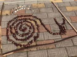 "Land Art Lissago", i bambini della scuola materna creano piccole opere naturali