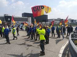 manifestazione cub malpensa