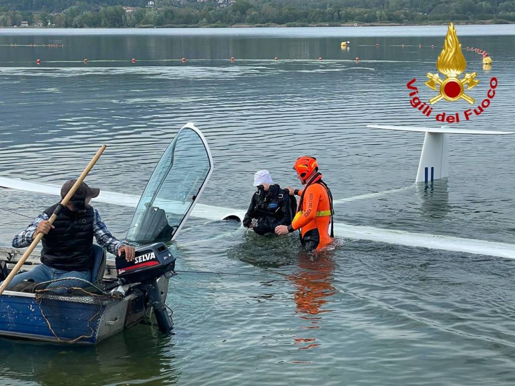 Recupero aliante Lago di Varese