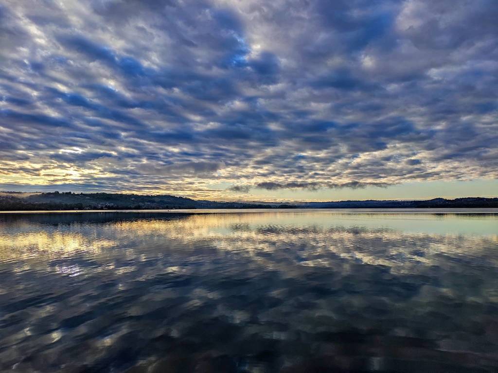 Cielo a pecorelle sul Varesotto