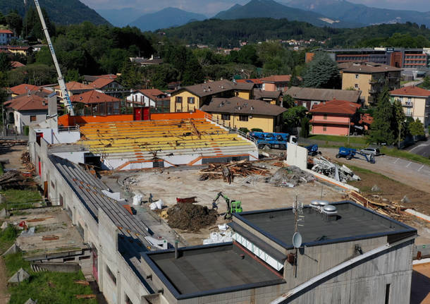 Nel cantiere del Palaghiaccio