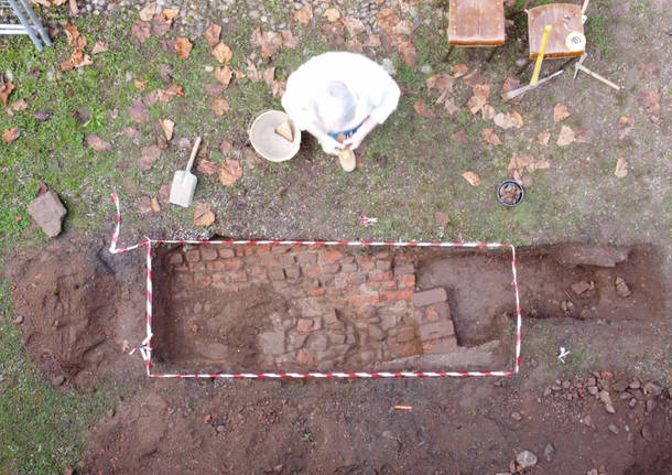 A Castiglione Olona nuovi ritrovamenti archeologici nel giardino della Collegiata