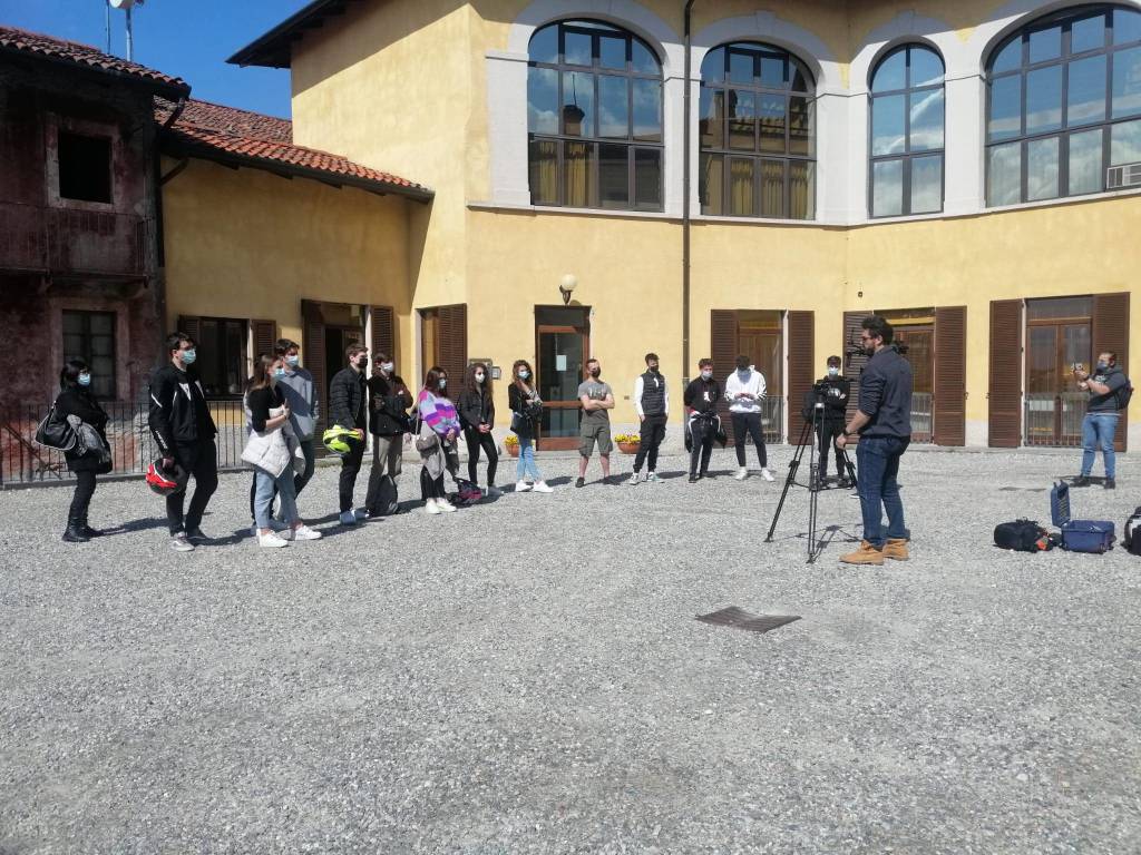 Gli studenti del Liceo Vittorio Sereni di Luino e Laveno e dell'Agenzia Formativa 