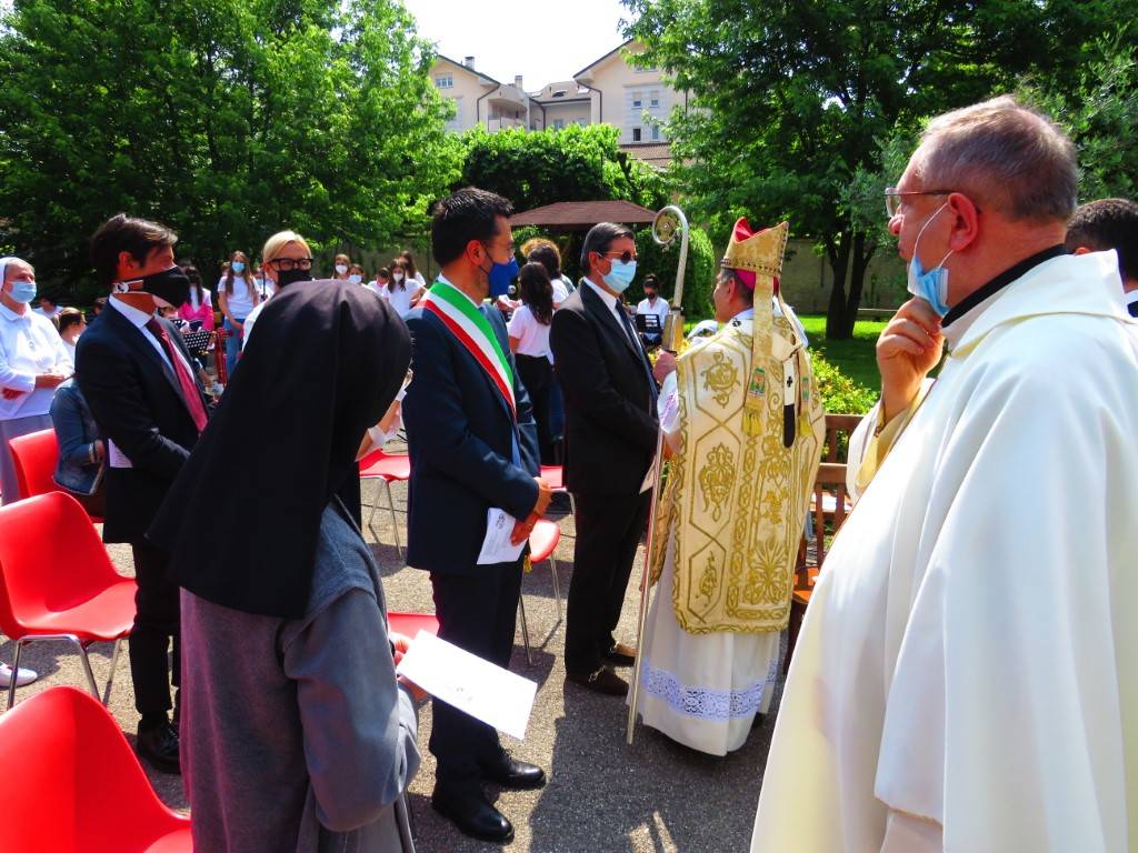 L'arcivescovo Delpini all'Istituto Melzi di Legnano