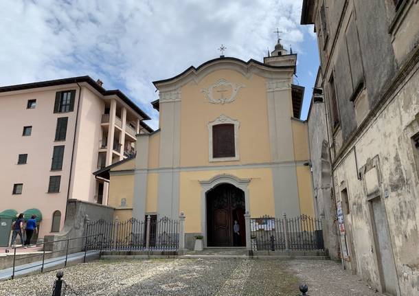 Tradate - Al via la demolizione dell'ex convento di via Crocifisso