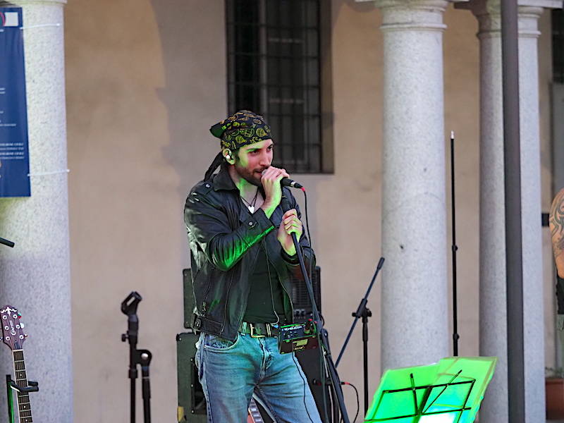 Concerto nel cortile del palazzo comunale a Busto Arsizio