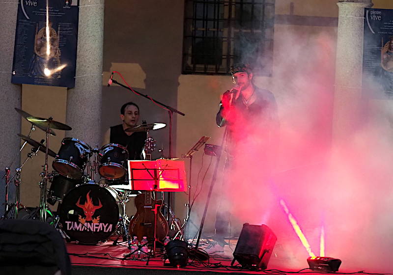 Concerto nel cortile del palazzo comunale a Busto Arsizio