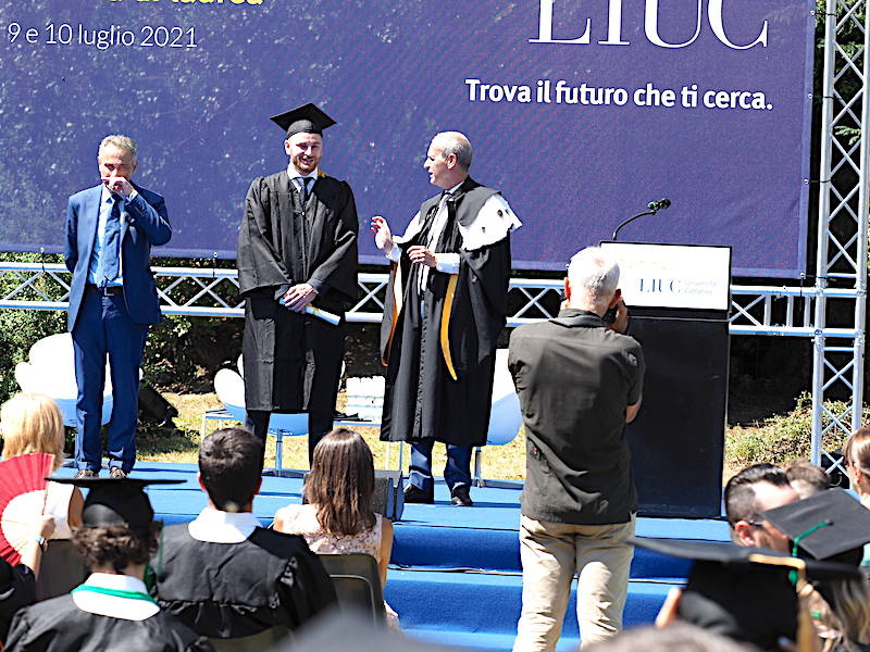 festa laureati liuc 2021