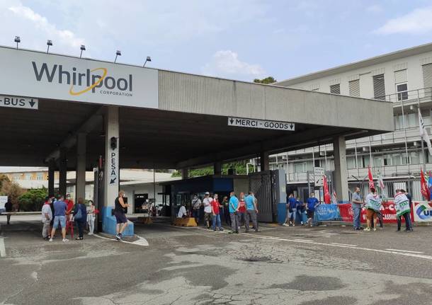 Lo sciopero alla Whirlpool di Cassinetta