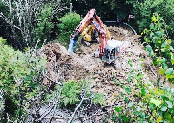 Frana a Maccagno, isolata la frazione di Orascio