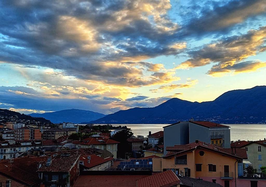 Il primo tramonto di agosto a Luino