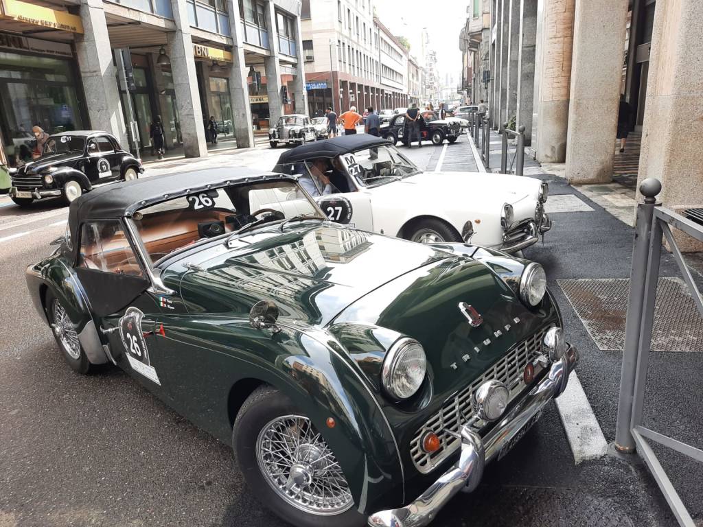 Auto d'epoca in corso Matteotti