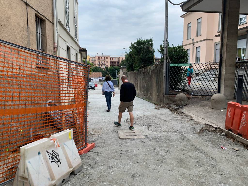 Aperto il passaggio pedonale in via Del Ponte