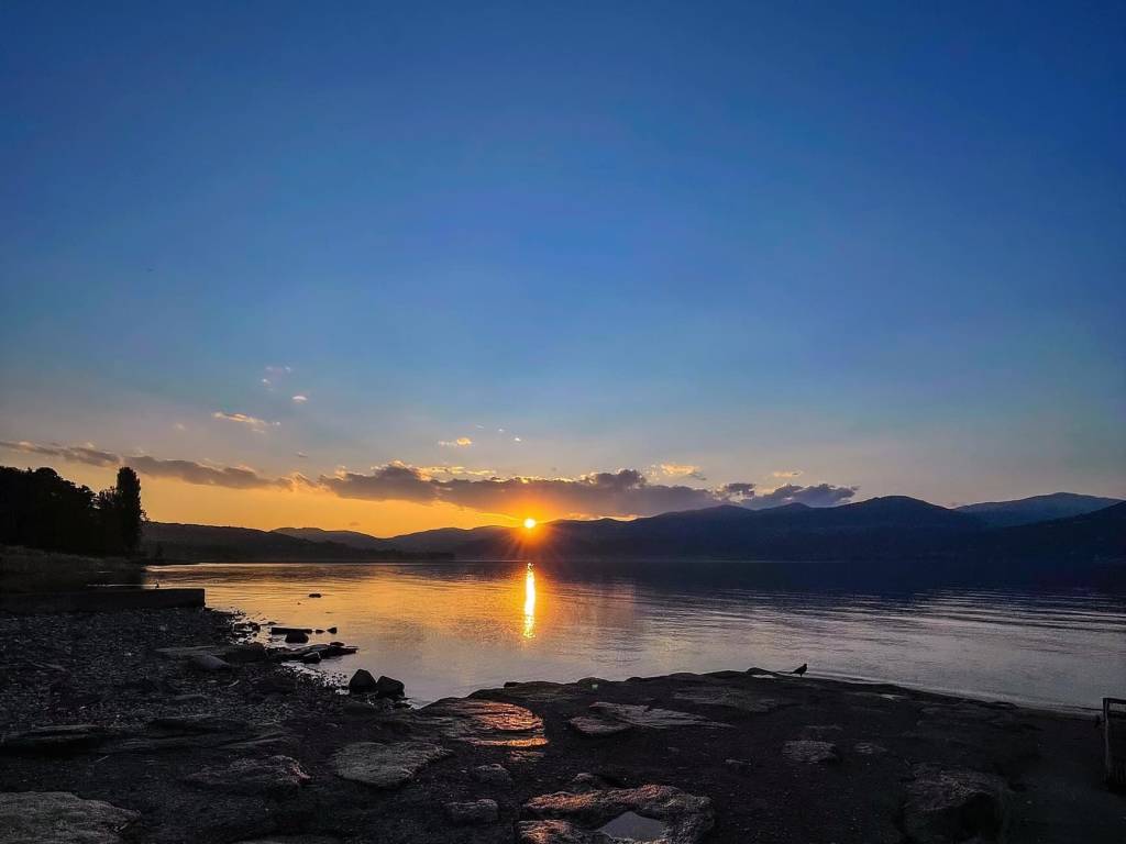 Il tramonto sul lago a Ispra