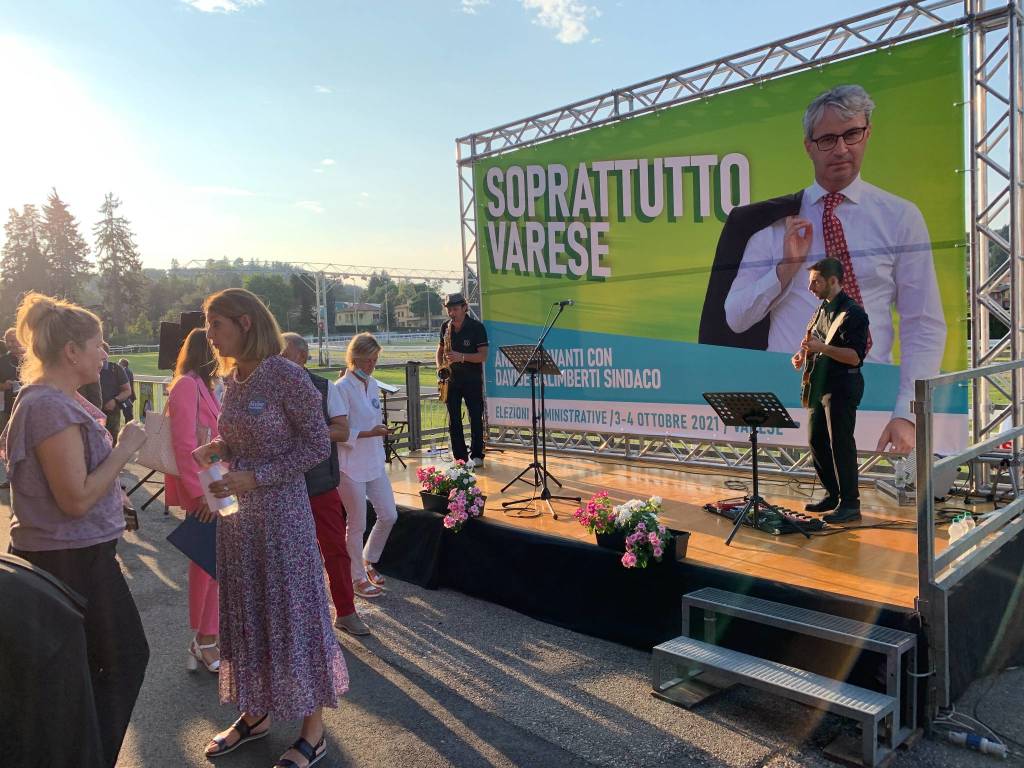 L'apertura della campagna elettorale di Galimberti all'Ippodromo di Varese