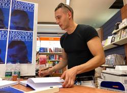 Massimo Pericolo al Mondadori Store di Varese 