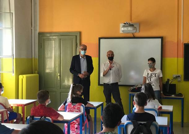 Scuola a Saronno, il saluto del sindaco Airoldi e dell’assessore Musarò agli studenti della “Leonardo da Vinci”