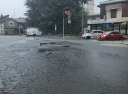 Strada allagata a Cavaria con Premezzo