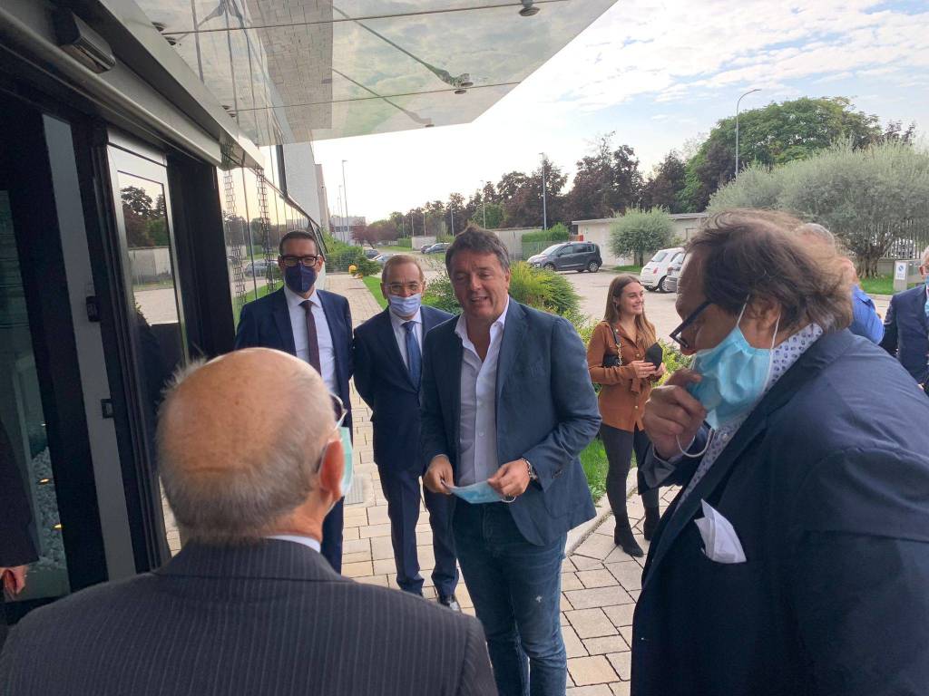 matteo renzi gigi farioli parotex busto arsizio