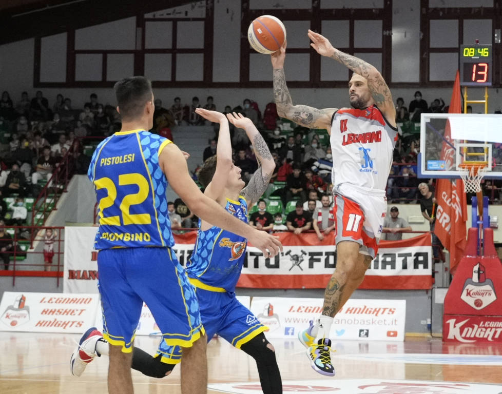 Legnano - Piombino 90-99 - le foto di Simone Raso