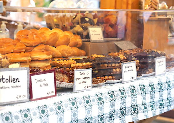 Mercatino del Trentino in Piazza Montegrappa a Varese