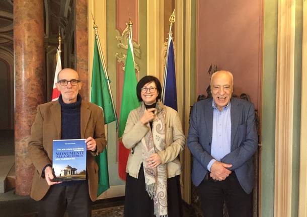 Presentazione libro “vite arte e storie straordinarie raccontate dai Monumenti alla Memoria”