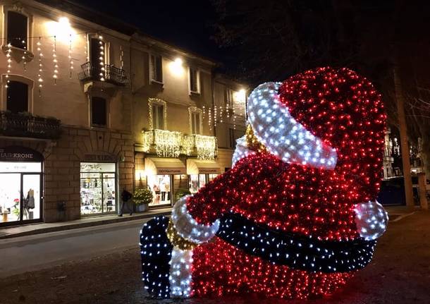 Addobbi di Natale a Tradate - foto di Rosanna Carbone