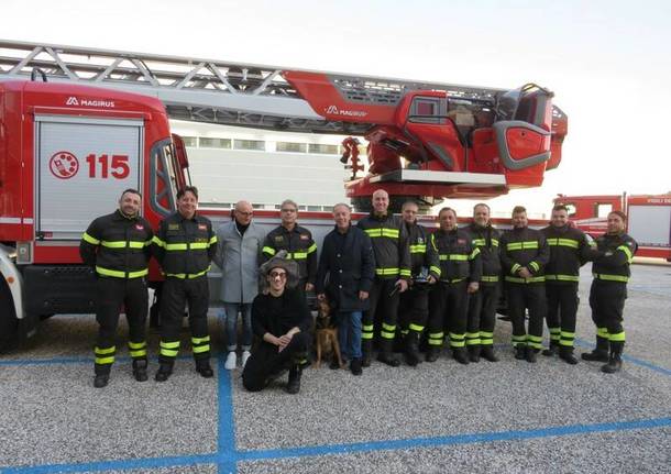 Vigili del fuoco legnano- befana 2020