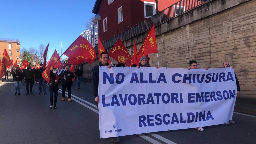 Corteo lavoratori Emerson di Rescaldina 