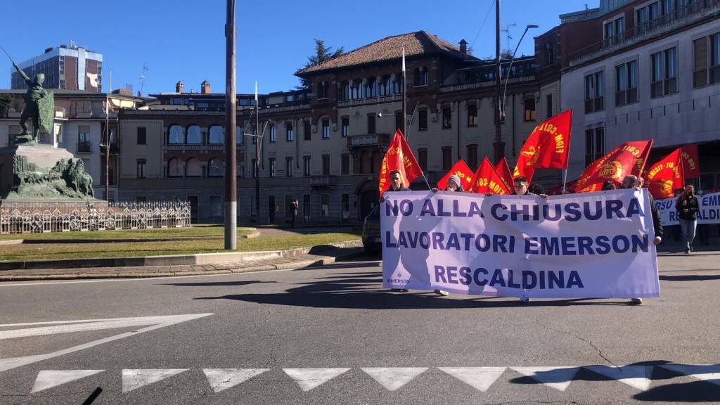 Corteo lavoratori Emerson di Rescaldina 