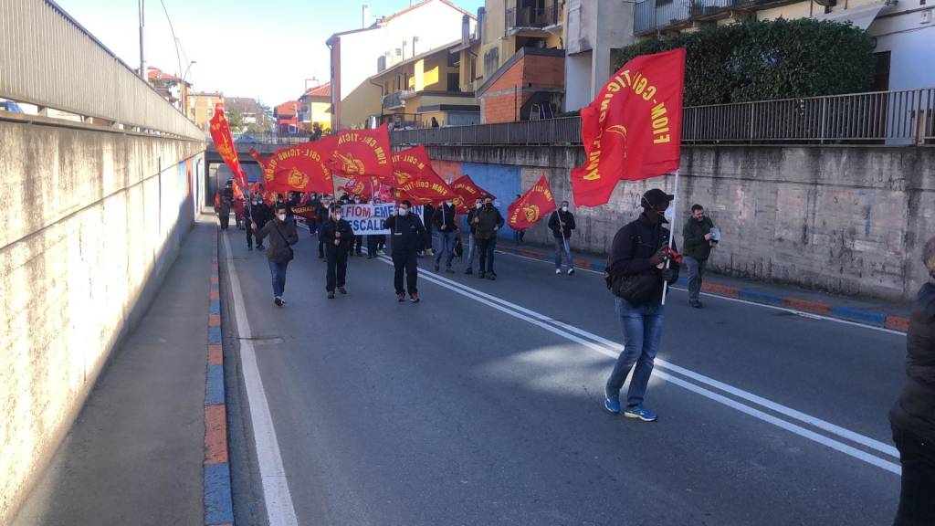 Corteo lavoratori Emerson di Rescaldina 