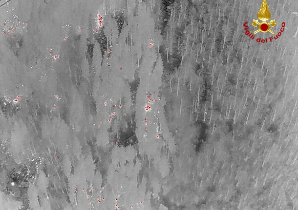 I droni del Vigili del Fuoco vegliano sull’Alpe di Neggia