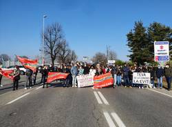 Lavoratori Teva in presidio a Nerviano