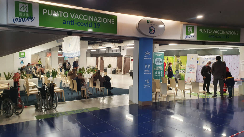 Open day vaccinale per i bambini all'hub di Cerro Maggiore