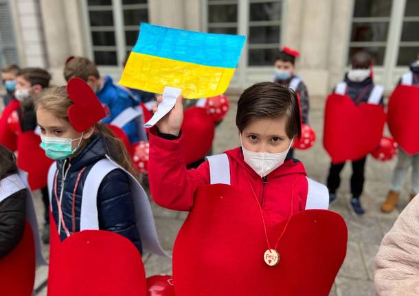 flash mob pace ucraina bambini castellanza